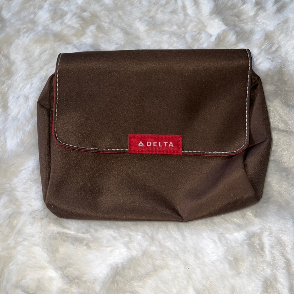 Delta Airlines Air Lines Vintage Amenity Kit